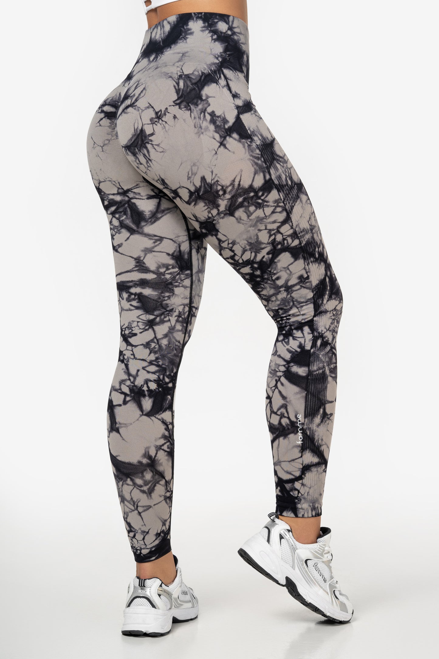 Gray Tie Dye Scrunch Leggings